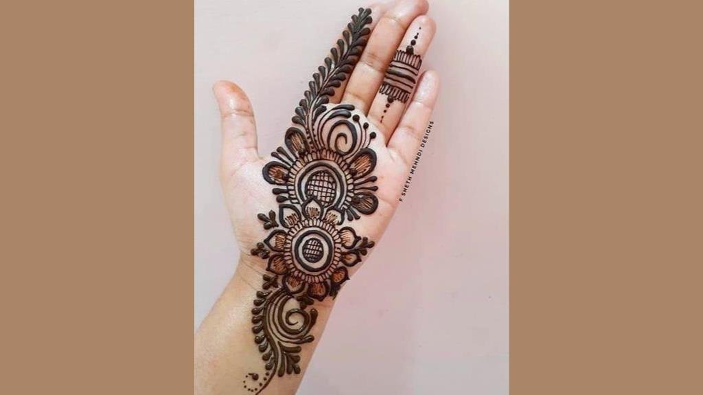 traditional henna art in western style